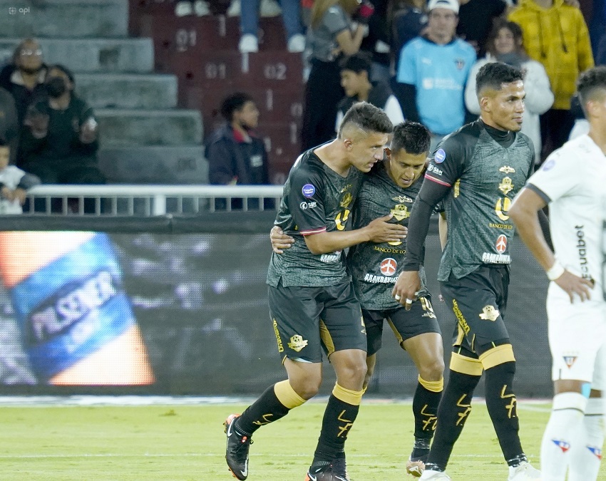 Quito Y Flamengo Empatan En La Libertadores Quito Y Flamengo Empatan En La Libertadores