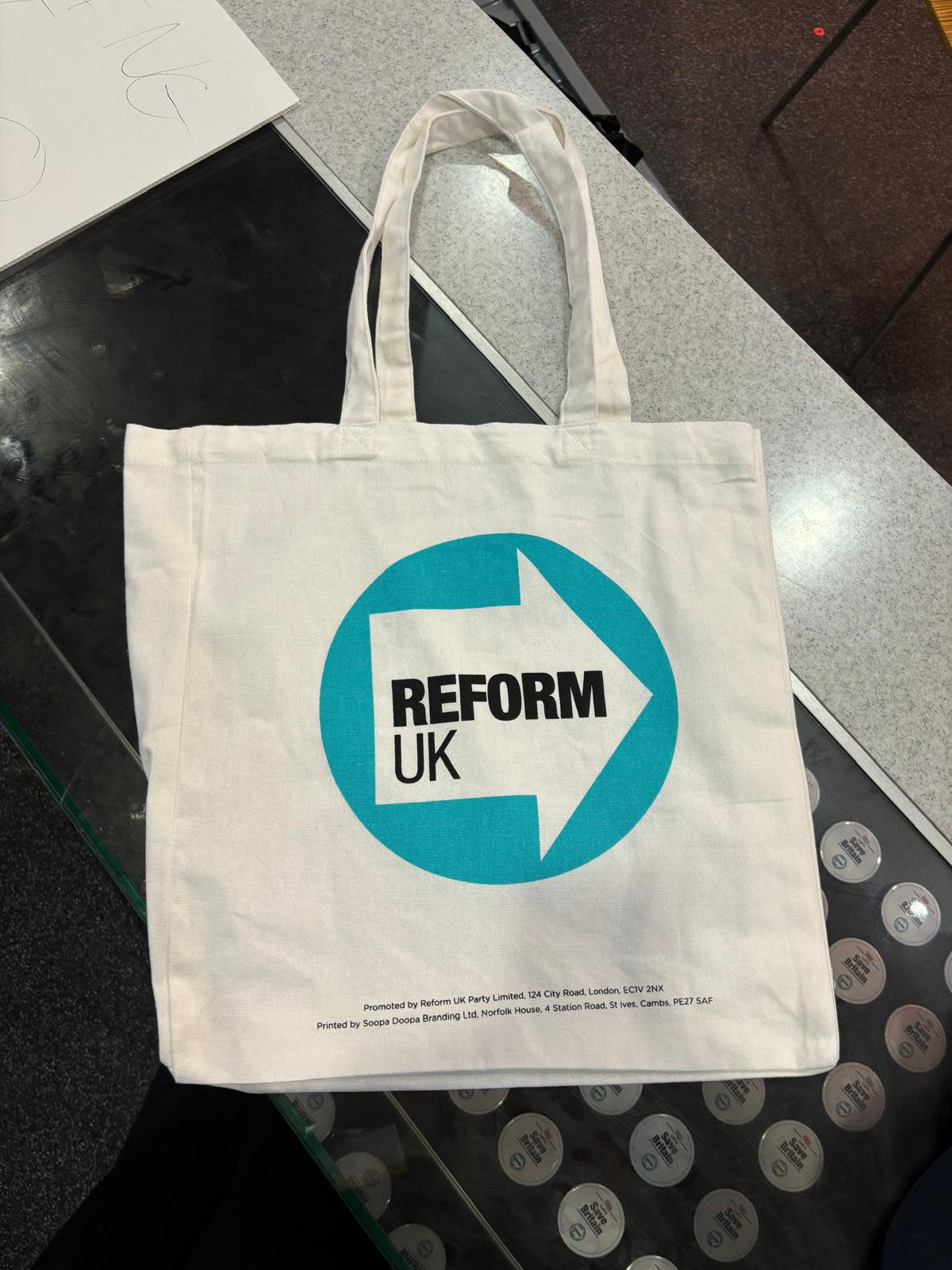 Reform UK's Growing Political Power: A Farage-Led Ascent? Reform UK's Growing Political Power: A Farage-Led Ascent?