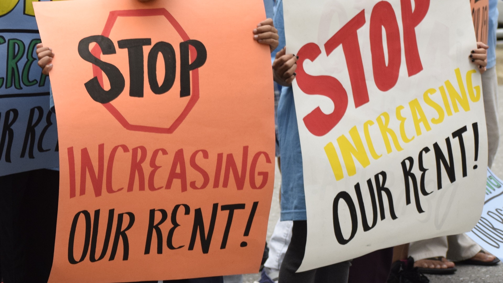 Rent Freeze: Housing Corporations Prepare Legal Action Against Minister Rent Freeze: Housing Corporations Prepare Legal Action Against Minister