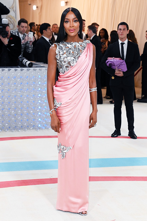 Report: Naomi Campbell Banned From Met Gala Over Anna Wintour Dispute Report: Naomi Campbell Banned From Met Gala Over Anna Wintour Dispute