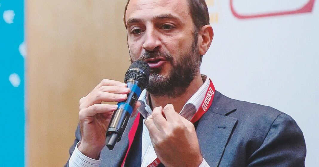 Ricordando Mario Nanni: Maestro Del Giornalismo Parlamentare E Della Cronaca Politica Ricordando Mario Nanni: Maestro Del Giornalismo Parlamentare E Della Cronaca Politica