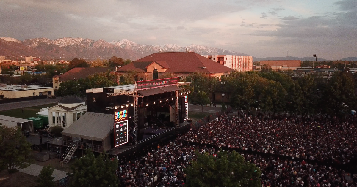 Riot Fest 2025: Green Day, Weezer, And More! Full Lineup Announced Riot Fest 2025: Green Day, Weezer, And More! Full Lineup Announced