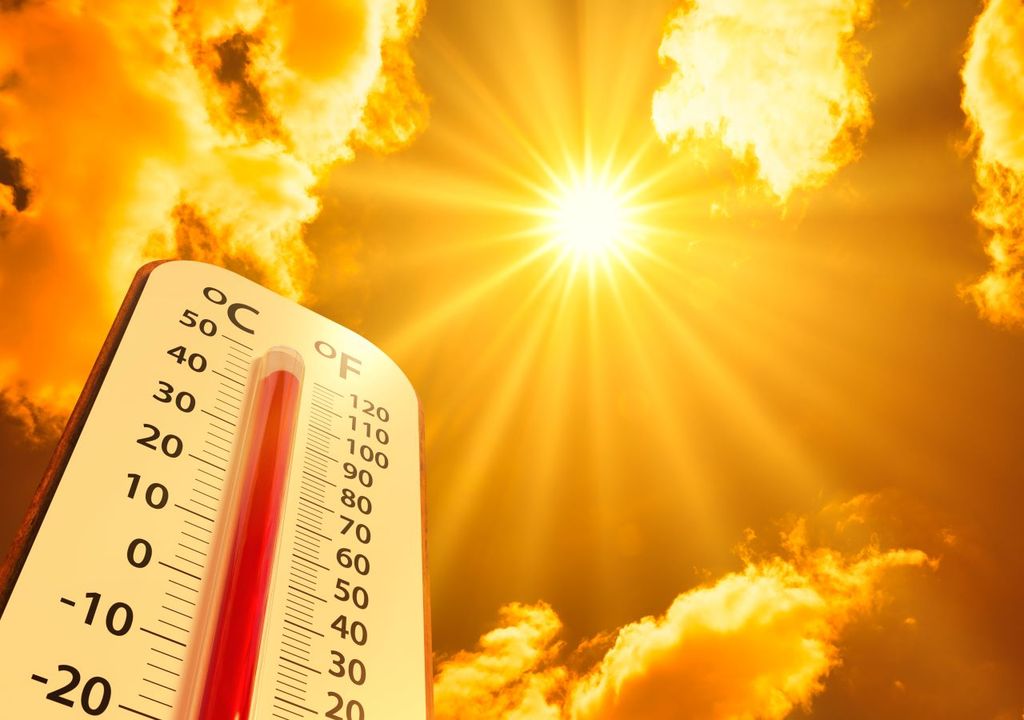 Rising Temperatures In Kolkata: March Weather Update And Precautions Rising Temperatures In Kolkata: March Weather Update And Precautions