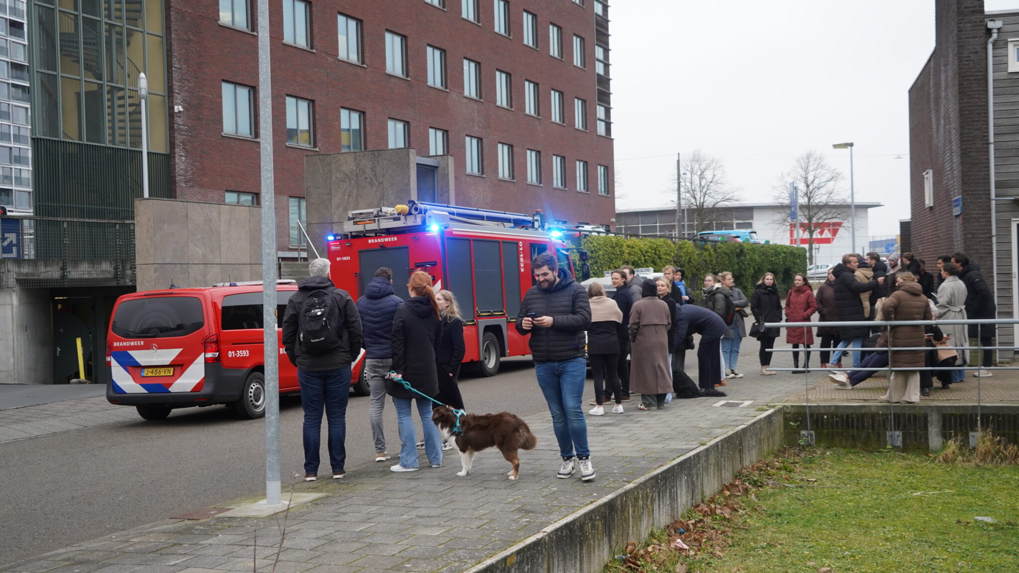 Roden: Gaslucht Blijkt Loos Alarm Roden: Gaslucht Blijkt Loos Alarm