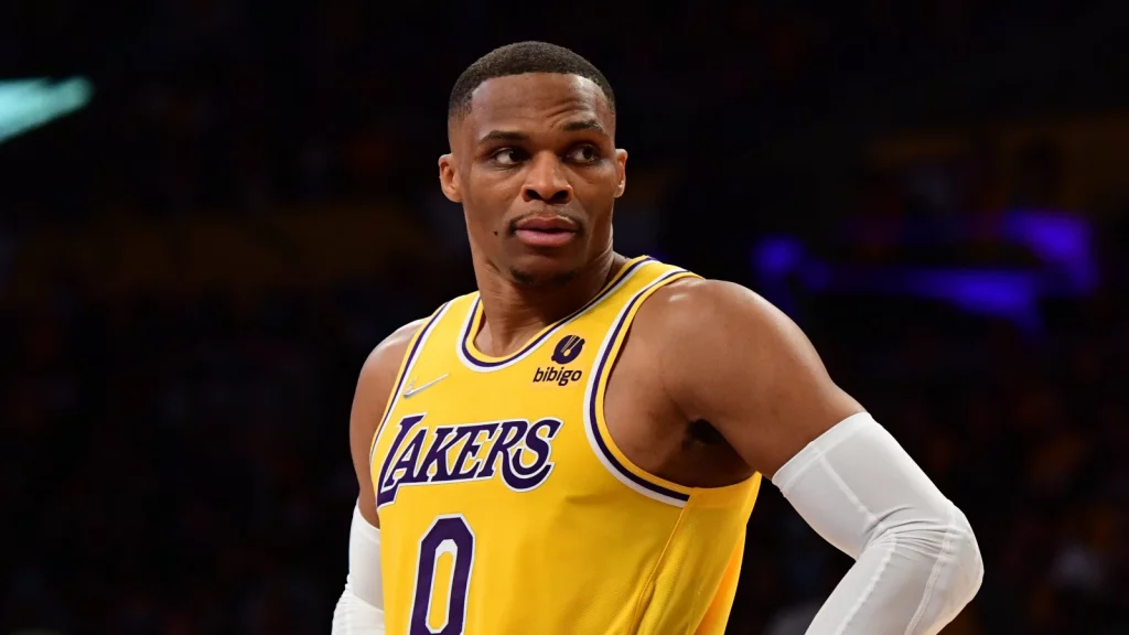 Russell Westbrook Surpasses Kevin Garnett In NBA Scoring History Russell Westbrook Surpasses Kevin Garnett In NBA Scoring History