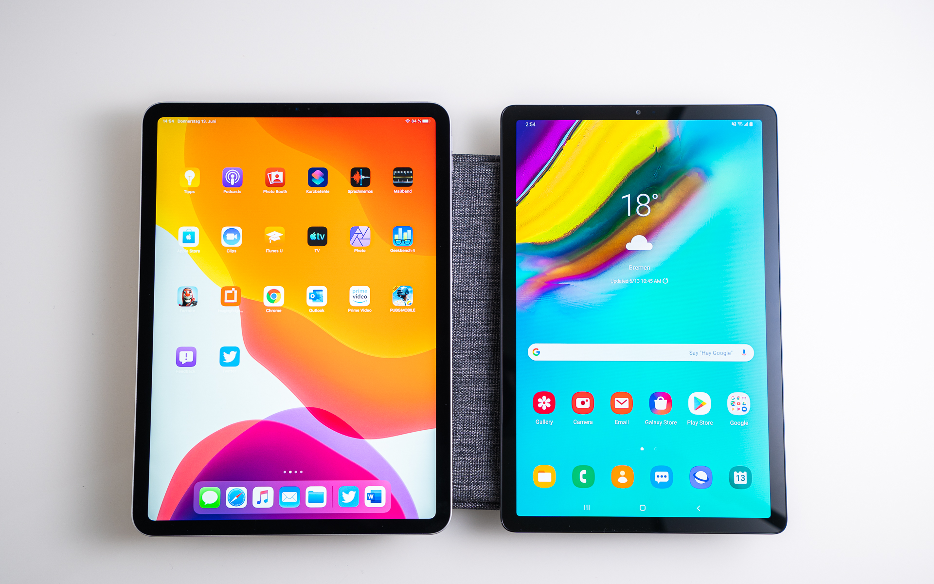 Samsung Tablet Vs Apple IPad: £101 Price War