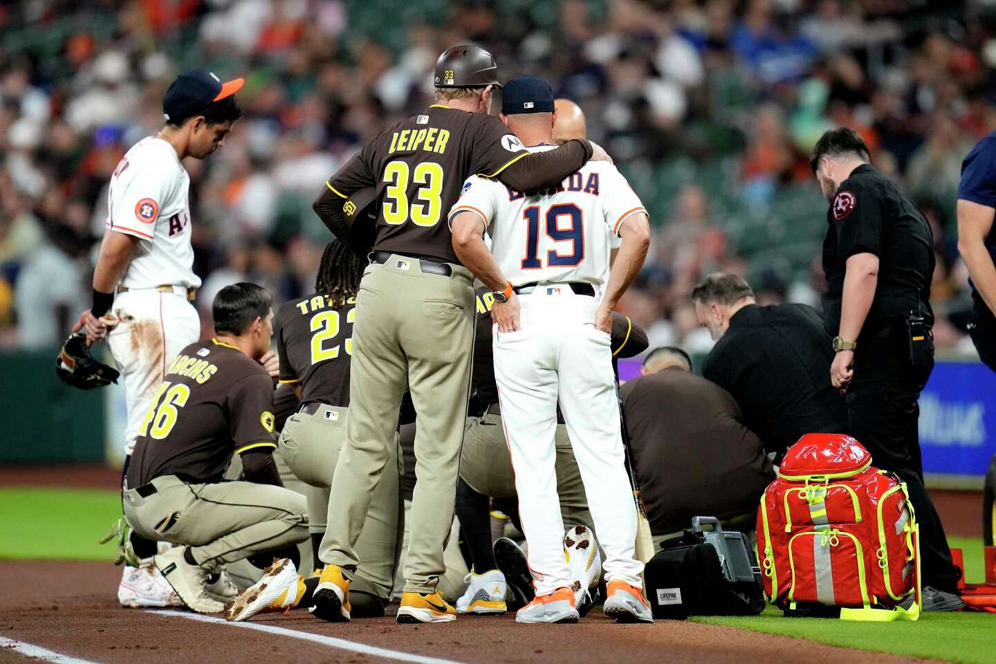 San Diego Padres' Arraez Suffers Concussion, Placed On Injured List San Diego Padres' Arraez Suffers Concussion, Placed On Injured List