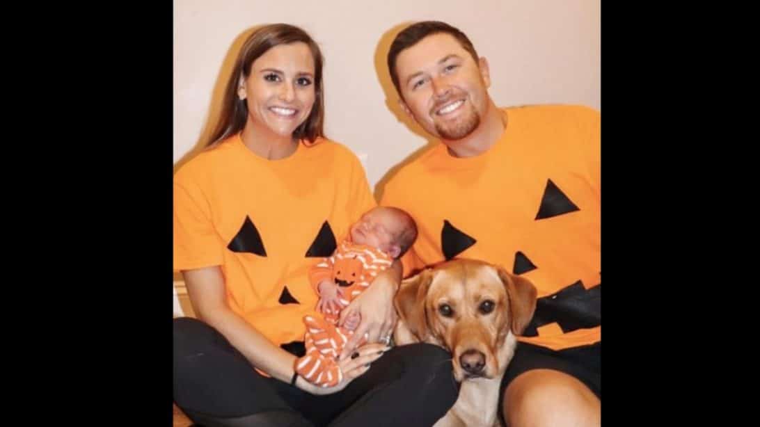 Scotty McCreery's Son Follows In Famous Footsteps: Singing George Strait At A Young Age Scotty McCreery's Son Follows In Famous Footsteps: Singing George Strait At A Young Age