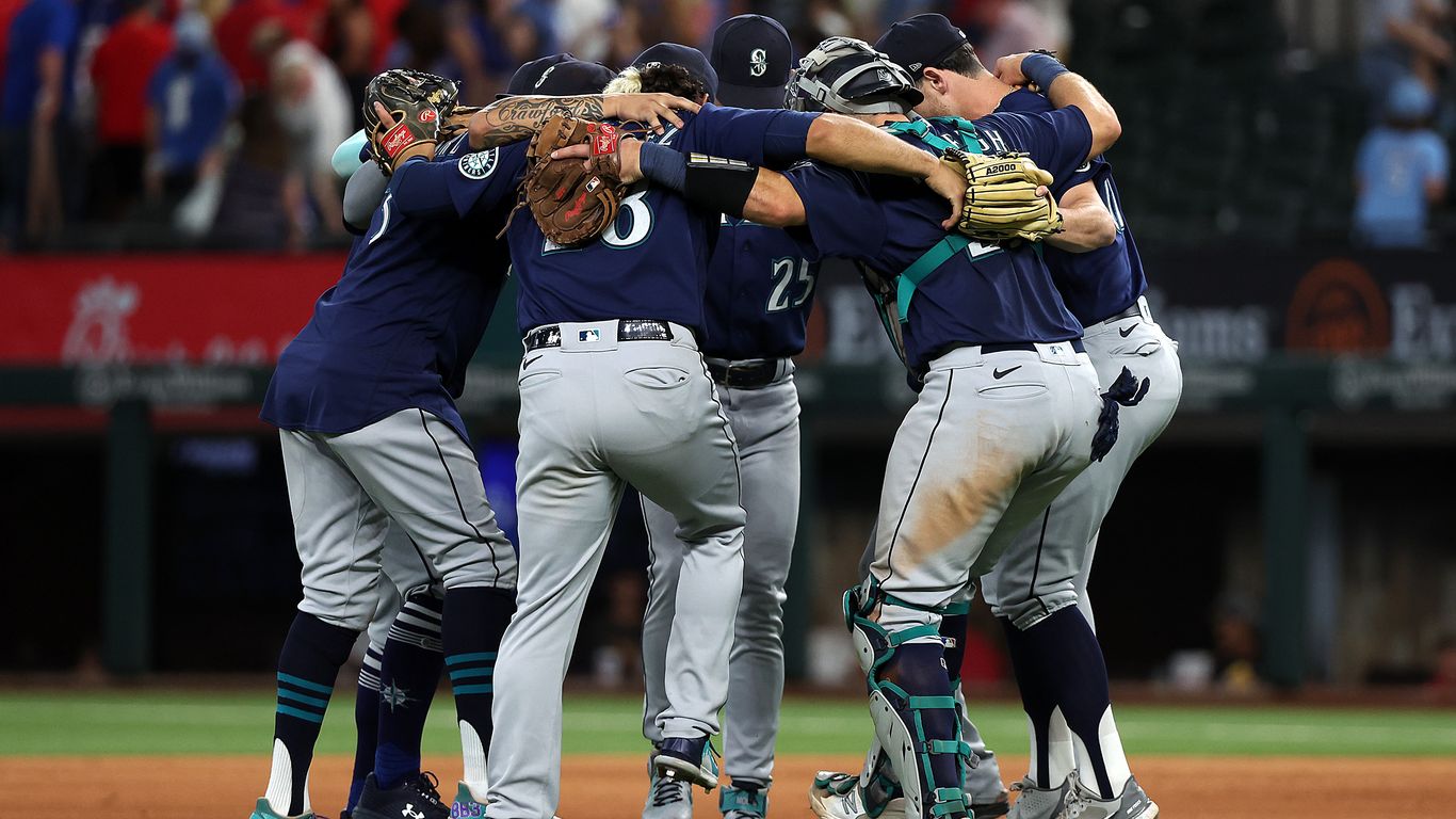 Seattle Mariners Dominate Marlins, 14-0 Victory Fueled By First Inning Seattle Mariners Dominate Marlins, 14-0 Victory Fueled By First Inning