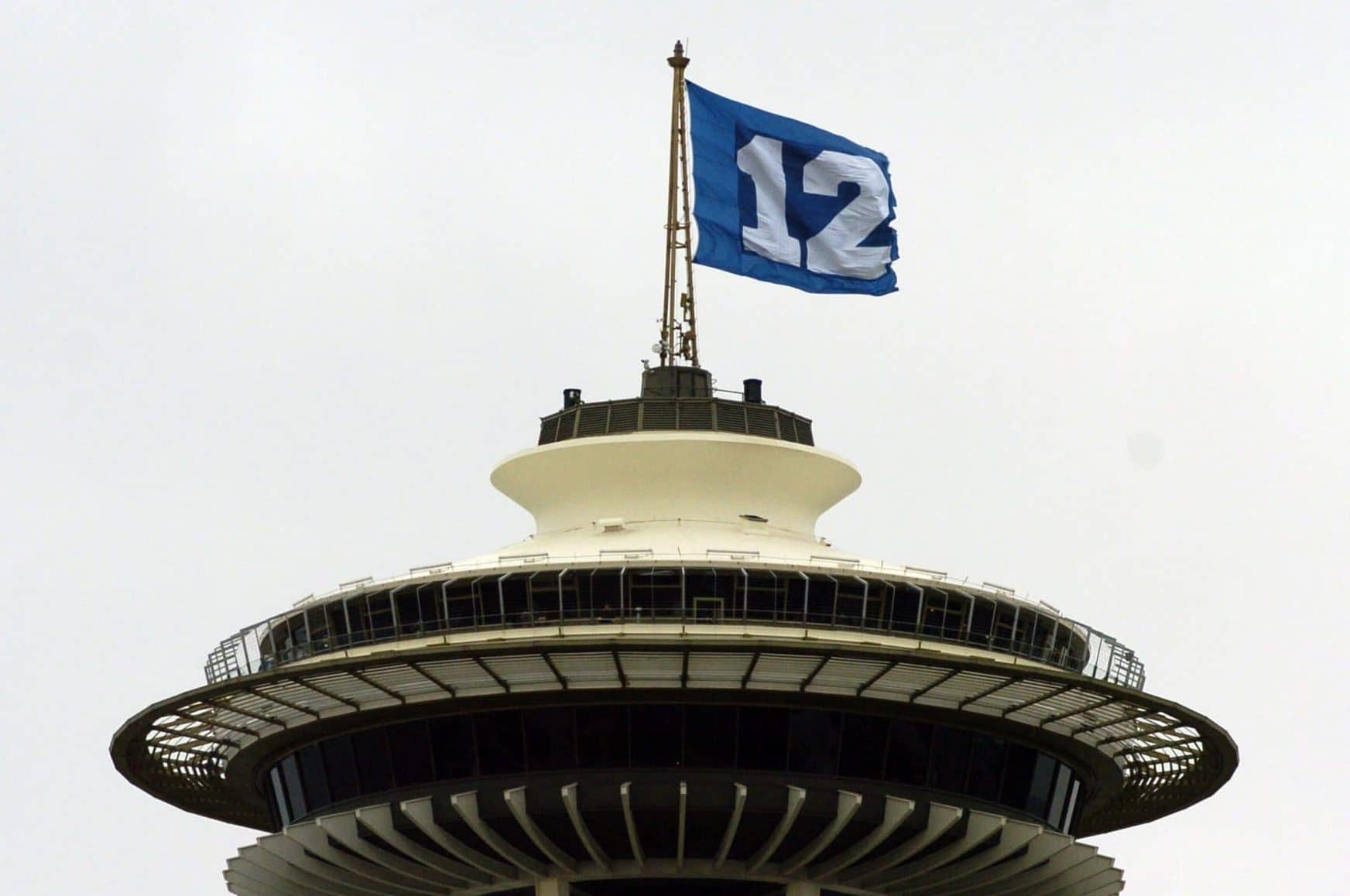 Seattle Welcomes Canadian Sports Fans With Favorable Exchange Rates Seattle Welcomes Canadian Sports Fans With Favorable Exchange Rates
