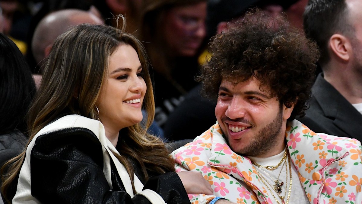Selena Gomez & Benny Blanco: Unexpected NSFW Content During Interview Selena Gomez & Benny Blanco: Unexpected NSFW Content During Interview