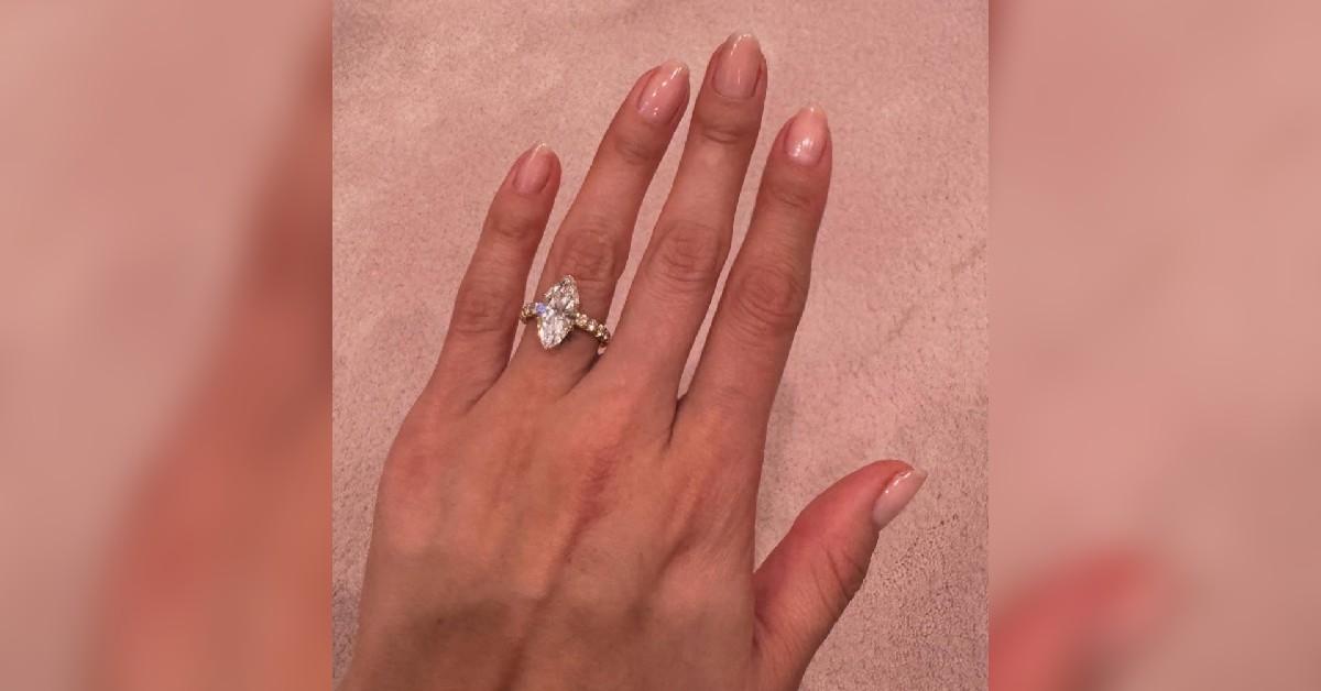 Selena Gomez Sells Benny Blanco Dedicated Diamond Ring For $12 Selena Gomez Sells Benny Blanco Dedicated Diamond Ring For $12