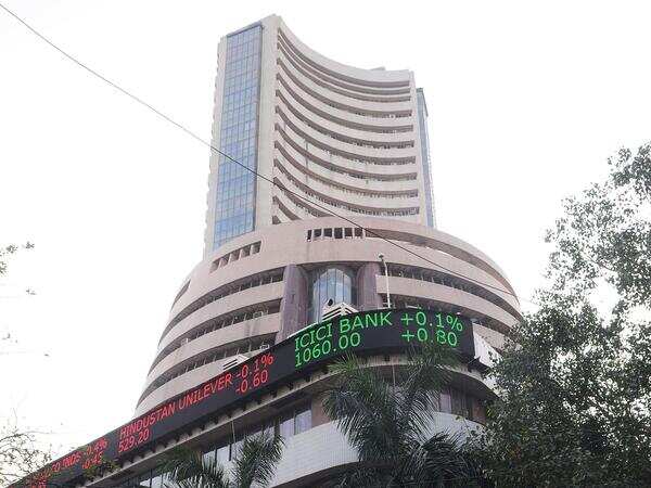 Sensex Today: 800+ Point Surge, Nifty Above 17,500 Sensex Today: 800+ Point Surge, Nifty Above 17,500