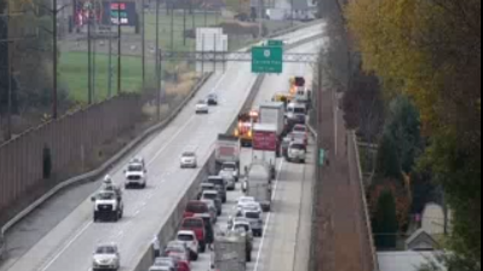 Significant Route 581 Traffic Disruption Due To Box Truck Crash Significant Route 581 Traffic Disruption Due To Box Truck Crash