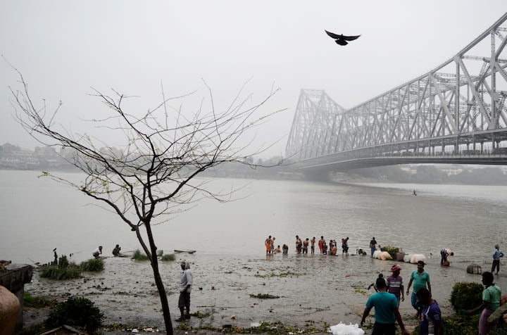 Significant Temperature Drop Reported Across West Bengal Significant Temperature Drop Reported Across West Bengal