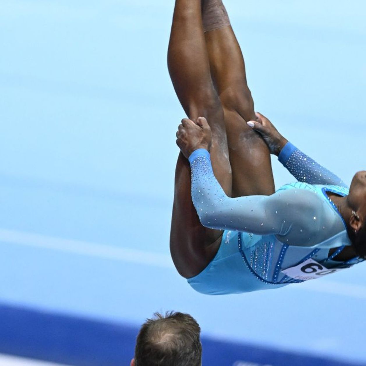 Simone Biles Felicita A La Gimnasta Que Repitió Su Salto Simone Biles Felicita A La Gimnasta Que Repitió Su Salto
