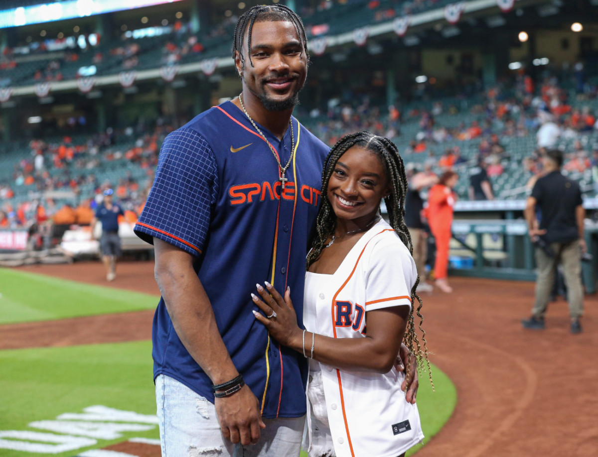 Simone Biles' Husband Jonathan Owens Supports Her Luxury Purchases: Fans React Simone Biles' Husband Jonathan Owens Supports Her Luxury Purchases: Fans React