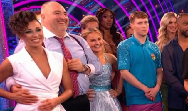 Singer Wynne Evans Reveals Details Of Recent Health Scare, Hints At Return To Stage Singer Wynne Evans Reveals Details Of Recent Health Scare, Hints At Return To Stage