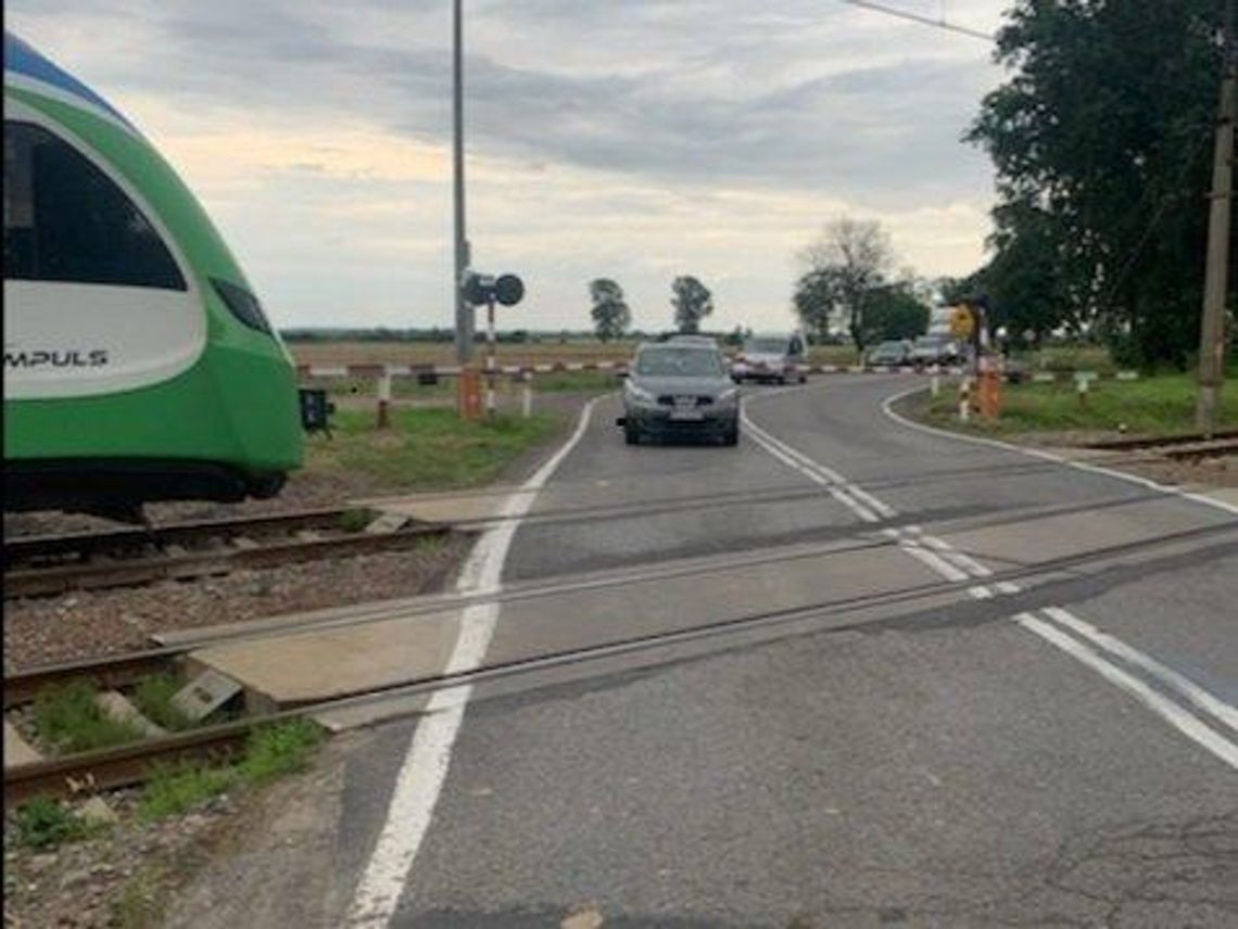 Śmierć Pięcioosobowej Rodziny Na Przejeździe Kolejowym: Brak Odpowiedzialności Za Tragedię Śmierć Pięcioosobowej Rodziny Na Przejeździe Kolejowym: Brak Odpowiedzialności Za Tragedię