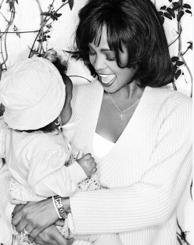 Sophie Nyweide, 'Mammoth' And 'Noah' Child Actor, Dead At 24 Sophie Nyweide, 'Mammoth' And 'Noah' Child Actor, Dead At 24