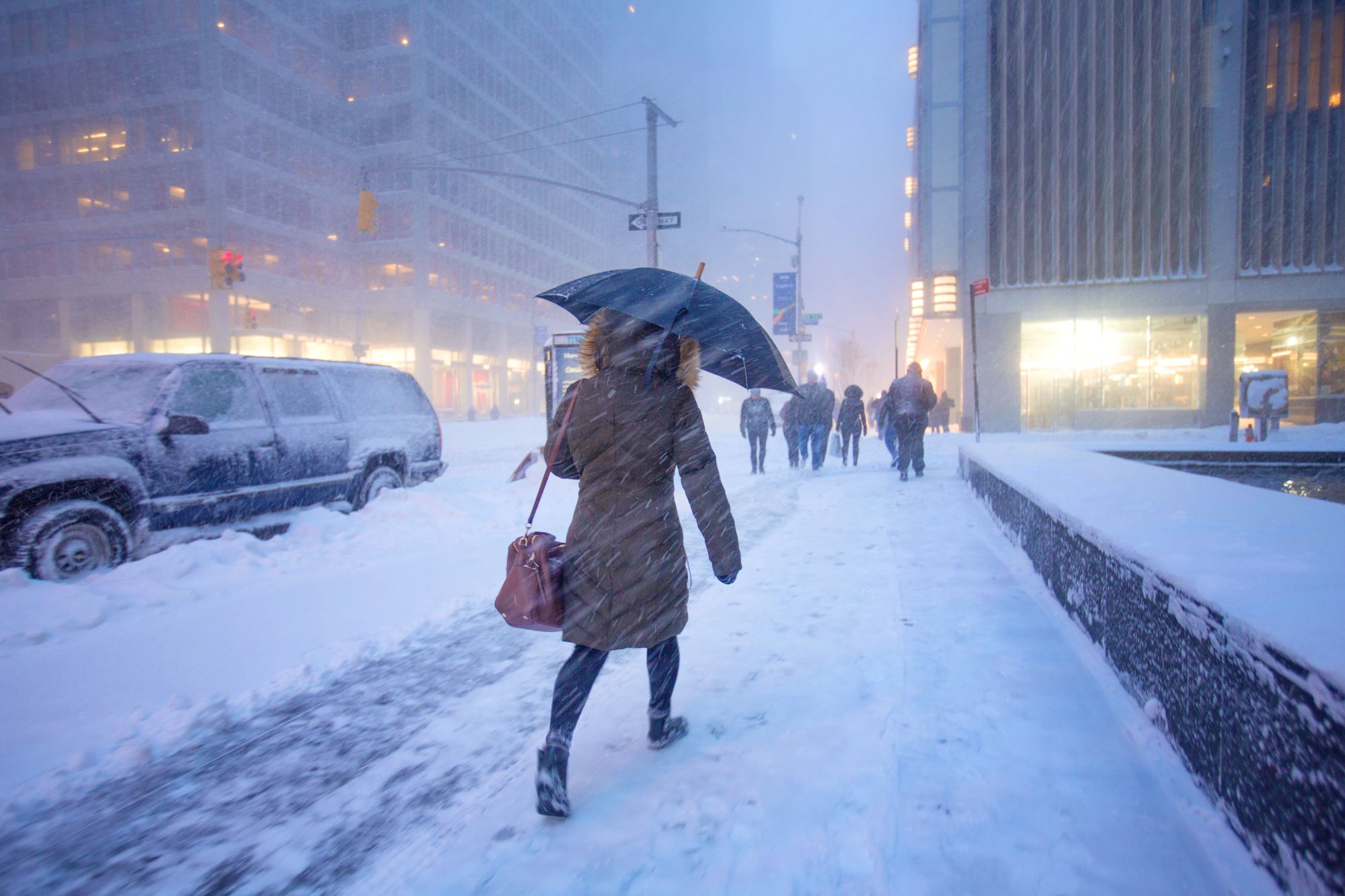 Spring Snow In NYC Suburbs: 1-2 Inches Expected Tomorrow Spring Snow In NYC Suburbs: 1-2 Inches Expected Tomorrow