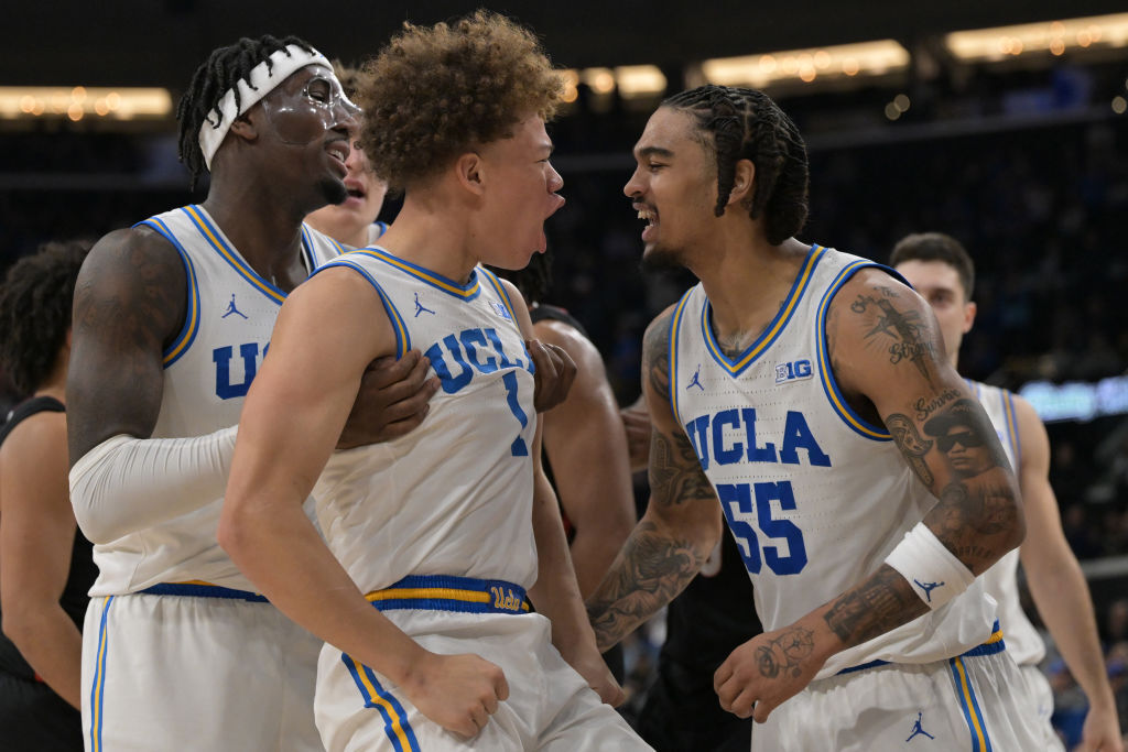 St. John's Basketball Success Earns Praise From New York Knicks Head Coach Thibodeau St. John's Basketball Success Earns Praise From New York Knicks Head Coach Thibodeau
