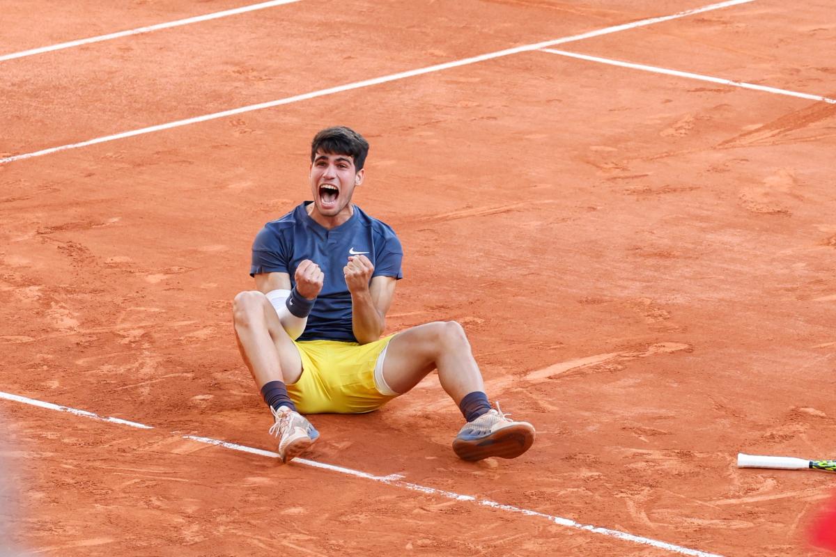 Strong Starts For Alcaraz And Swiatek At The French Open