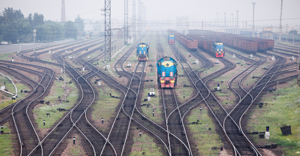 Sustainable Rail Transport: The Rise Of Wind-Powered Trains Sustainable Rail Transport: The Rise Of Wind-Powered Trains