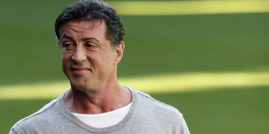 Sylvester Stallone Regrette-t-il Ce Classique Du Thriller D'action Des Années 80 ? Sylvester Stallone Regrette-t-il Ce Classique Du Thriller D'action Des Années 80 ?