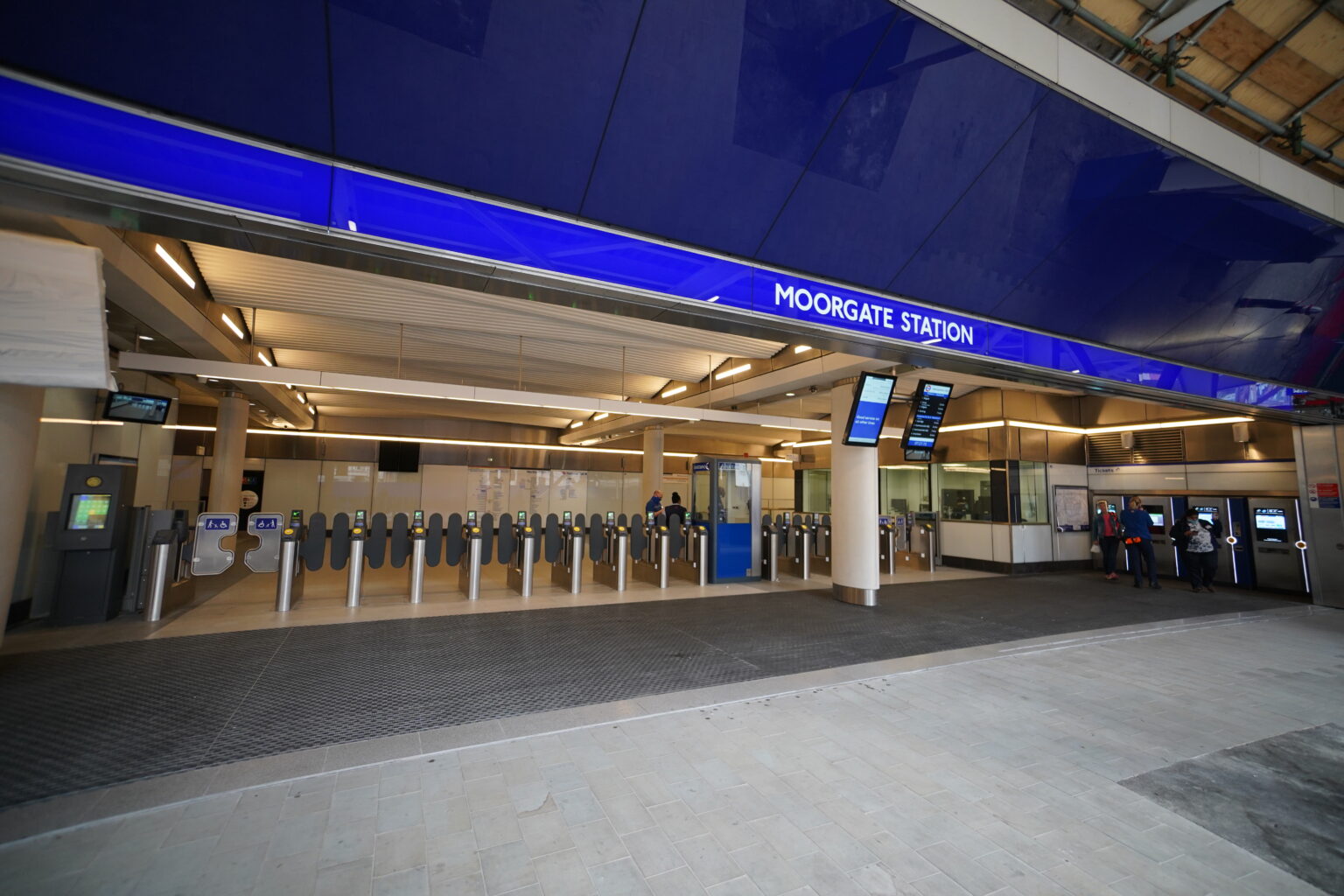 TfL's Commitment To Wheelchair Accessibility: Elizabeth Line Improvements TfL's Commitment To Wheelchair Accessibility: Elizabeth Line Improvements