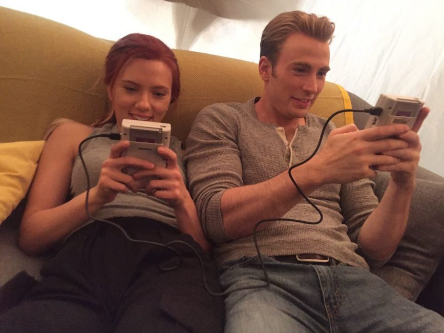 The Chris Evans And Scarlett Johansson Friendship: More Than Just Colleagues The Chris Evans And Scarlett Johansson Friendship: More Than Just Colleagues