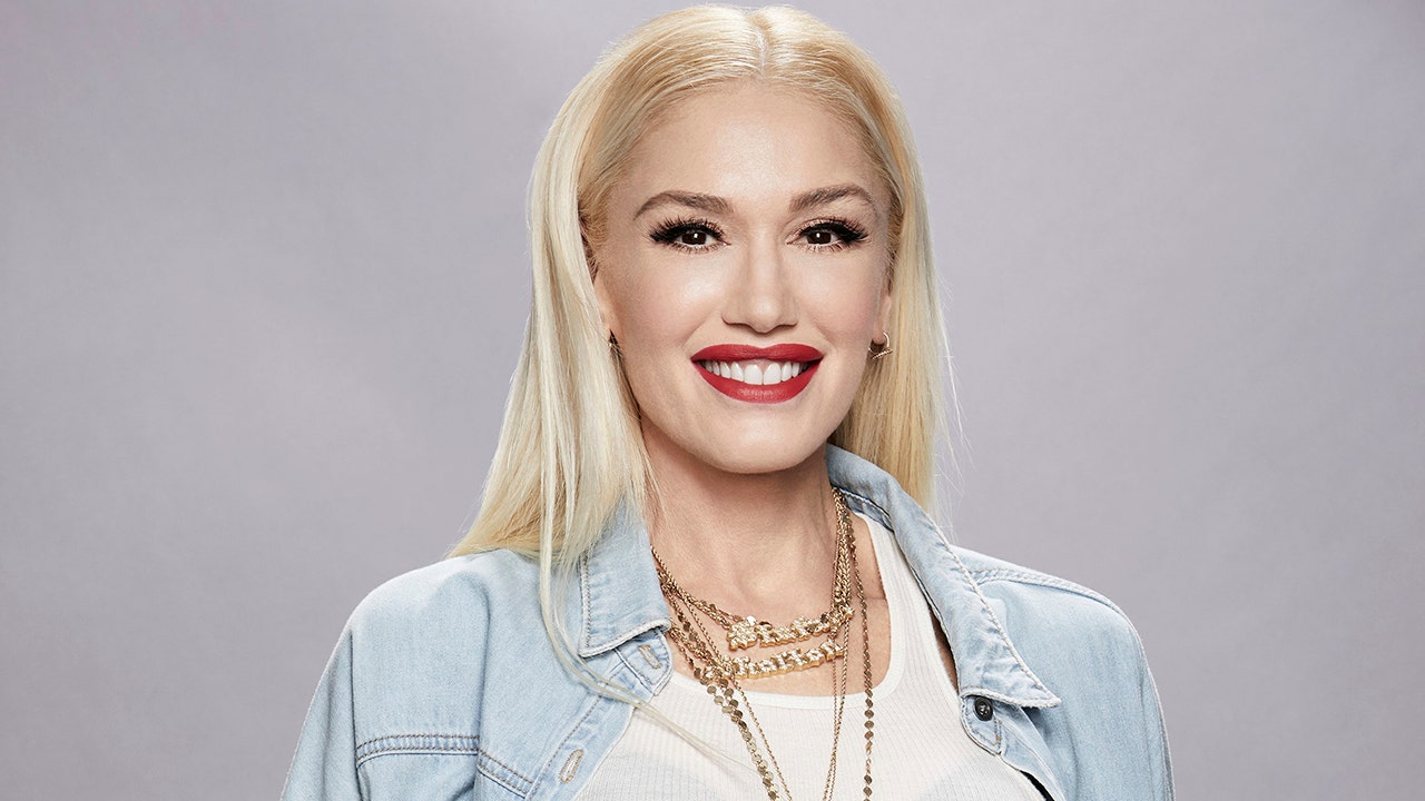 The Controversy Surrounding Gwen Stefani's Faith: A Fan Perspective The Controversy Surrounding Gwen Stefani's Faith: A Fan Perspective