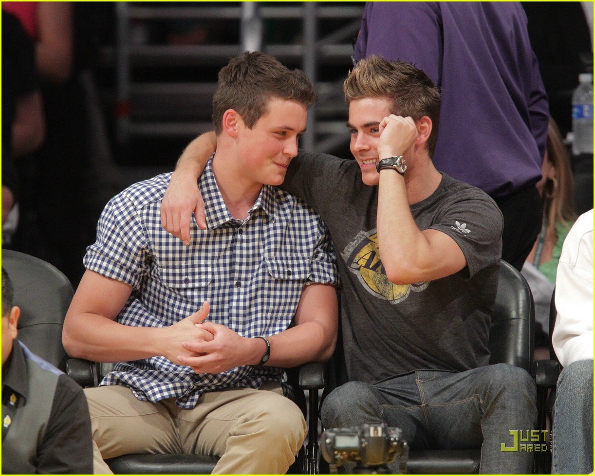 The Efron Brothers: Dylan Challenges Zac's Stardom Following The Efron Brothers: Dylan Challenges Zac's Stardom Following