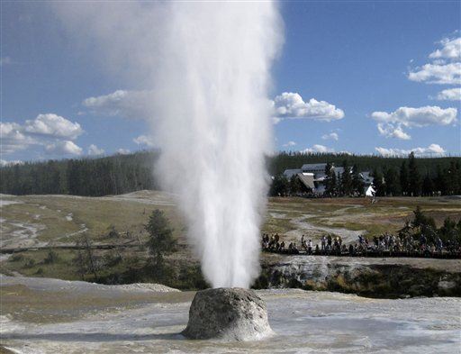 The Yellowstone Magma Reservoir: A Key To Forecasting Volcanic Activity