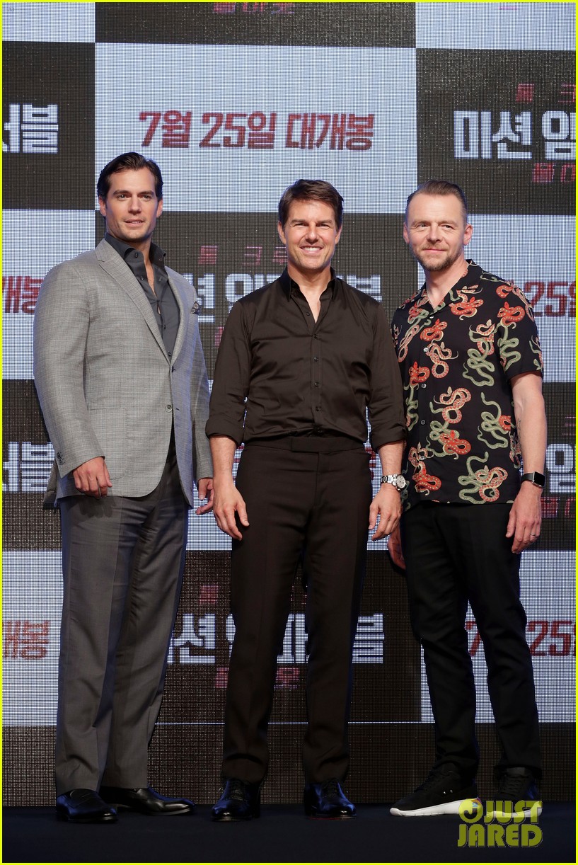 Tom Cruise Reveals Henry Cavill's Mission: Impossible Fallout Beard Growth Tom Cruise Reveals Henry Cavill's Mission: Impossible Fallout Beard Growth