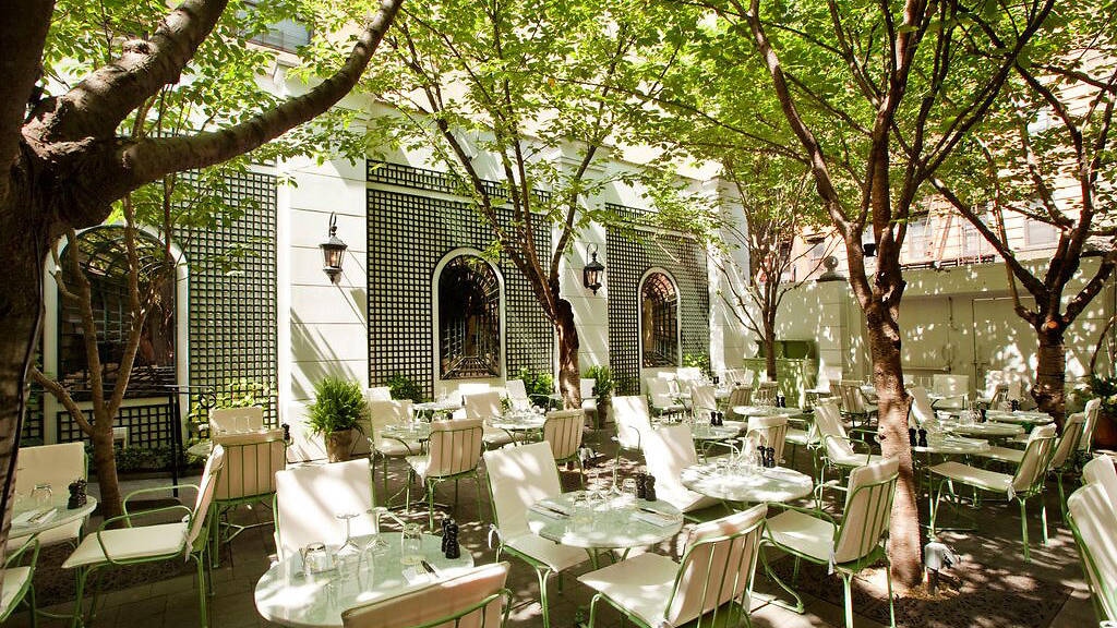 Top Outdoor Restaurants In Manhattan For Al Fresco Dining Top Outdoor Restaurants In Manhattan For Al Fresco Dining