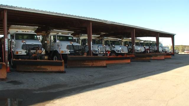Tulsa Road Crews Ready For Winter Storm: Pre-Treatment In Progress Tulsa Road Crews Ready For Winter Storm: Pre-Treatment In Progress