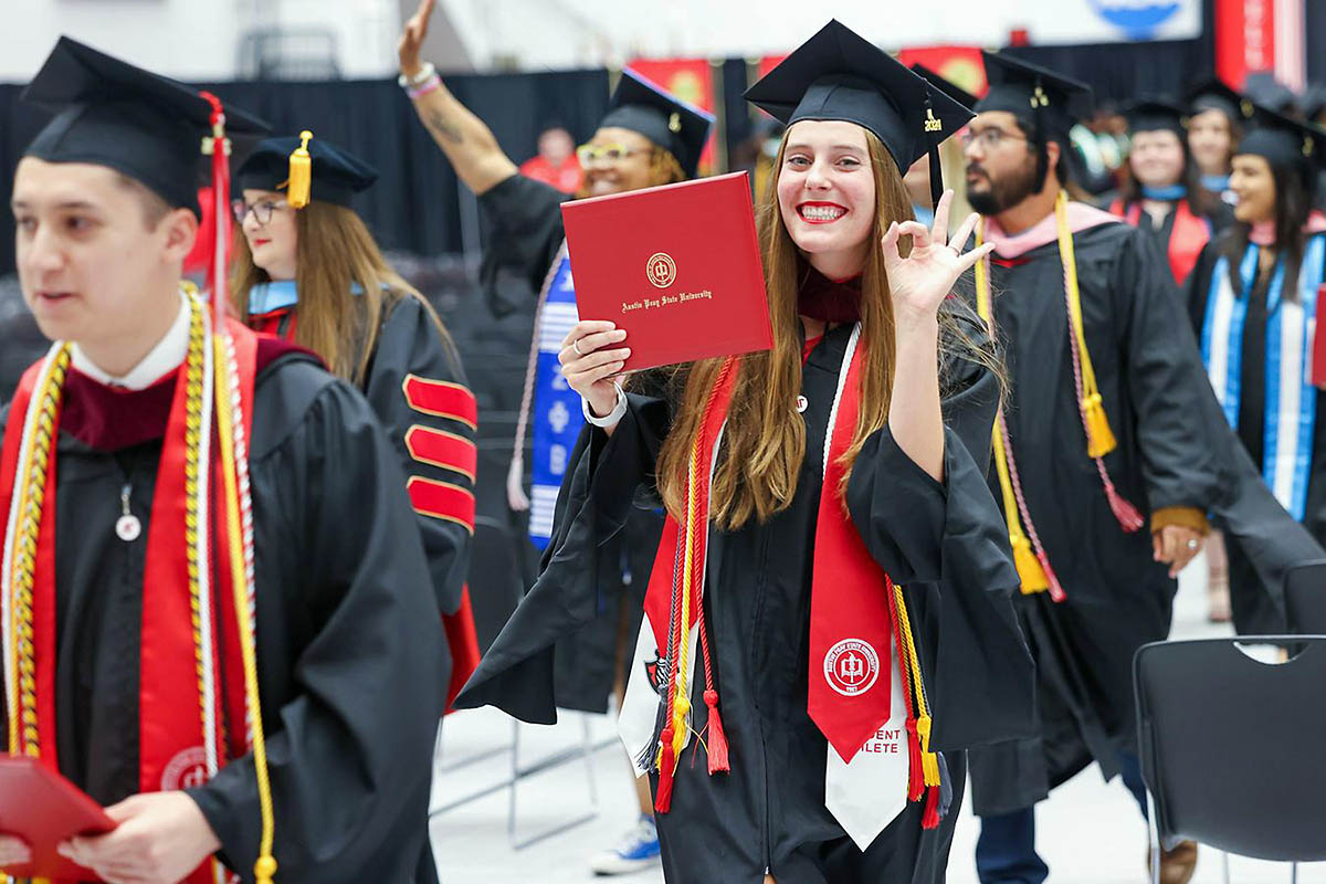 UConn's Academic Success: Six Teams Post Perfect APR Scores UConn's Academic Success: Six Teams Post Perfect APR Scores