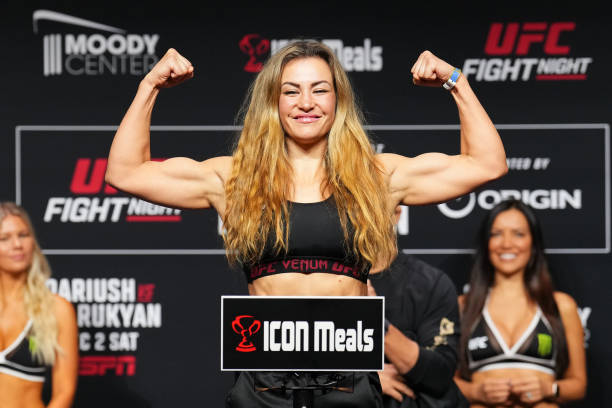 UFC Des Moines Predictions: Who Will Win? UFC Des Moines Predictions: Who Will Win?