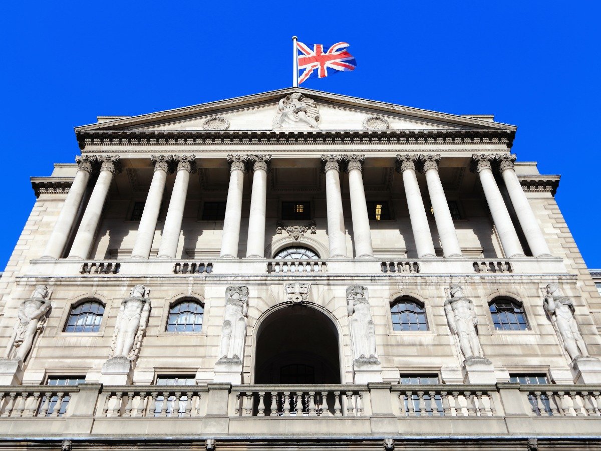 UK Inflation Data Sends Pound Higher As BOE Rate Cut Bets Diminish UK Inflation Data Sends Pound Higher As BOE Rate Cut Bets Diminish