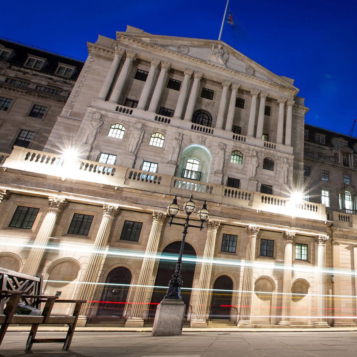 UK Inflation Slows, Pound Strengthens As BOE Rate Cut Bets Diminish UK Inflation Slows, Pound Strengthens As BOE Rate Cut Bets Diminish