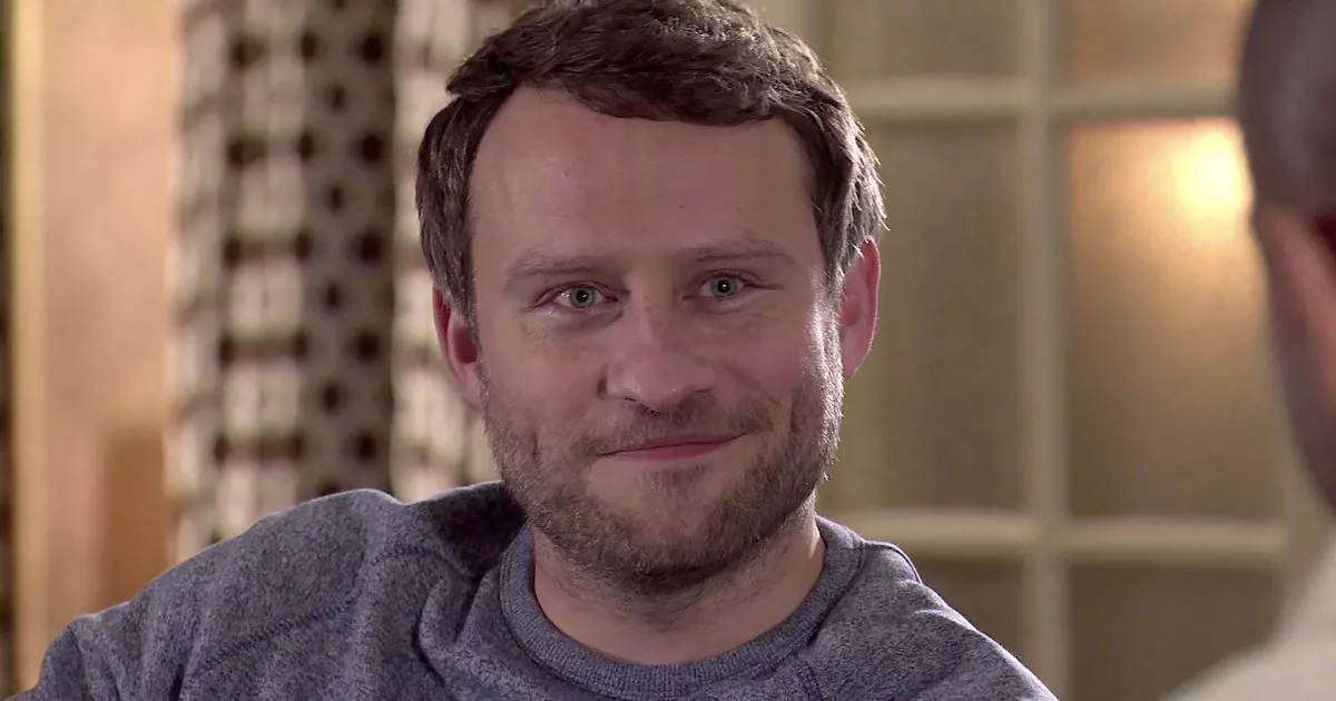 UK To [Country Name]: Coronation Street Actor's Post-Soap Career Move