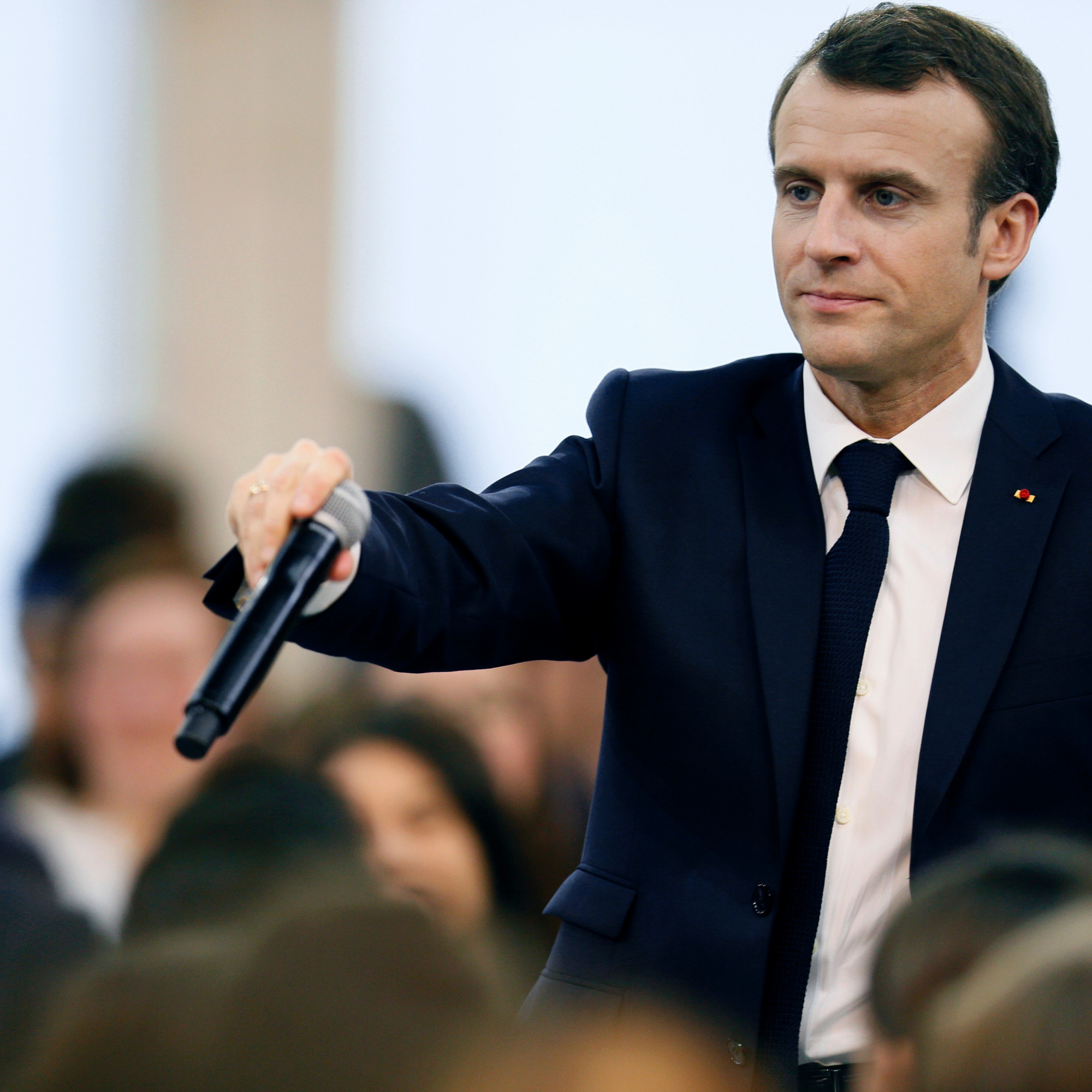 Une Rencontre Poignante: Emmanuel Macron Face À La Souffrance Des Victimes Israéliennes Une Rencontre Poignante: Emmanuel Macron Face À La Souffrance Des Victimes Israéliennes