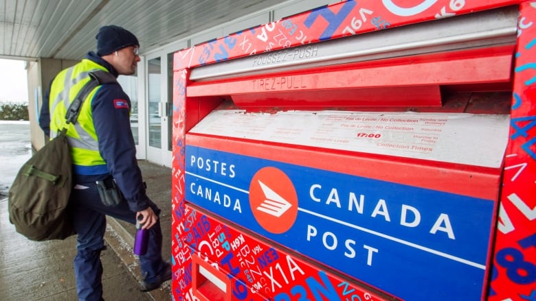 Upcoming Canada Post Strike: A Critical Time For Businesses Upcoming Canada Post Strike: A Critical Time For Businesses