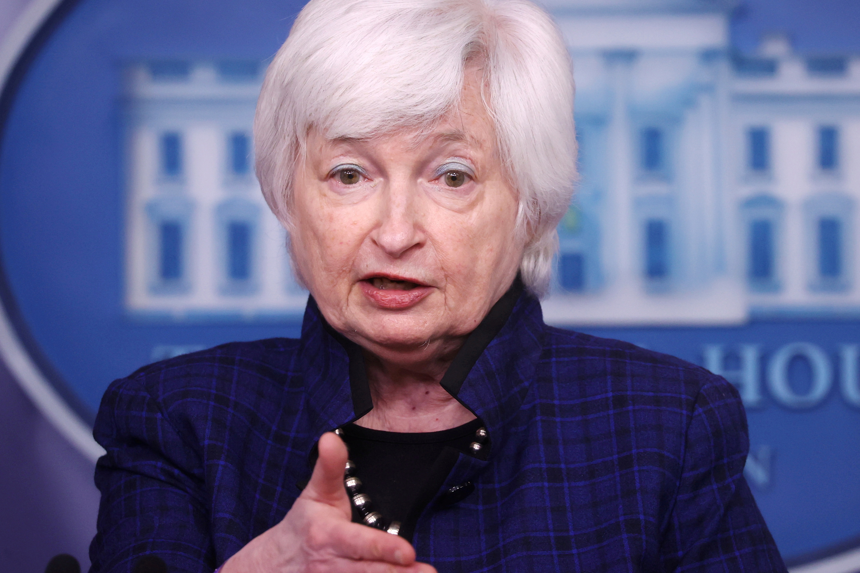 US Debt Ceiling: August Deadline Looms, Treasury Warns US Debt Ceiling: August Deadline Looms, Treasury Warns