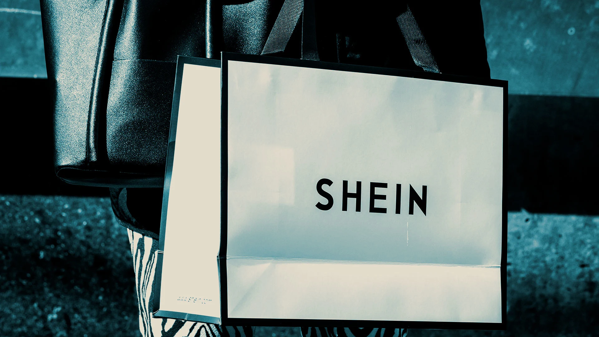 US Tariffs Halt Shein's Planned London IPO US Tariffs Halt Shein's Planned London IPO