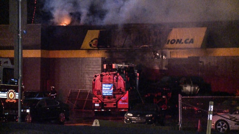 Used Car Dealership Fire: Extensive Damage Reported Used Car Dealership Fire: Extensive Damage Reported