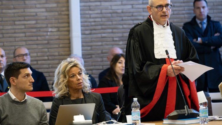 Vaticano: Rinvio Processo 8xmille, Fratello Di Becciu Coinvolto Vaticano: Rinvio Processo 8xmille, Fratello Di Becciu Coinvolto