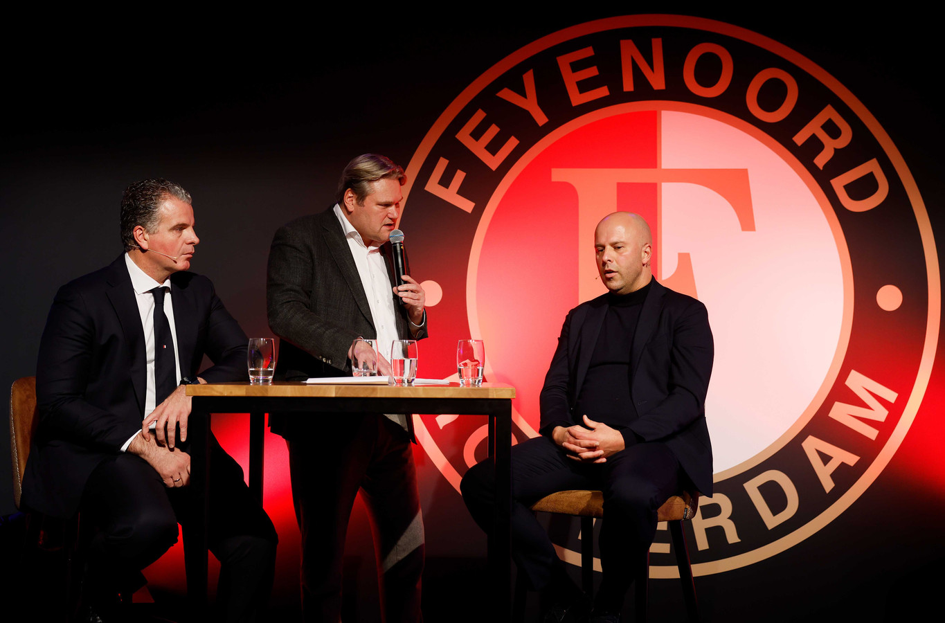 Volgende Ajax-trainer: Arne Slot, Voor- En Nadelen Volgende Ajax-trainer: Arne Slot, Voor- En Nadelen