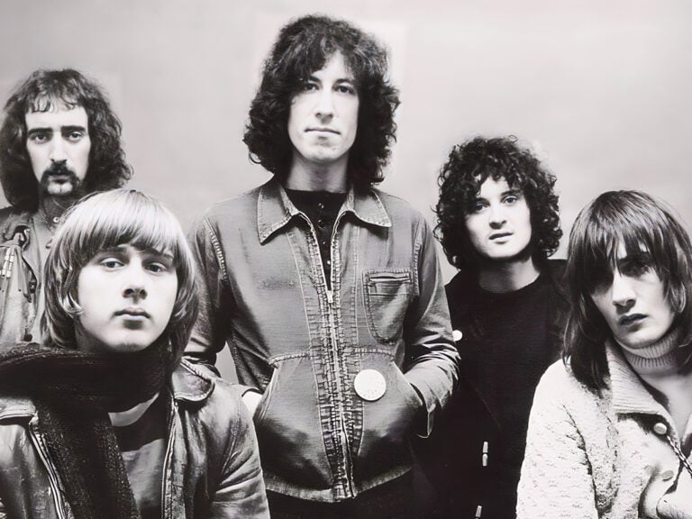 Were Fleetwood Mac The Original Supergroup? A Critical Look Were Fleetwood Mac The Original Supergroup? A Critical Look